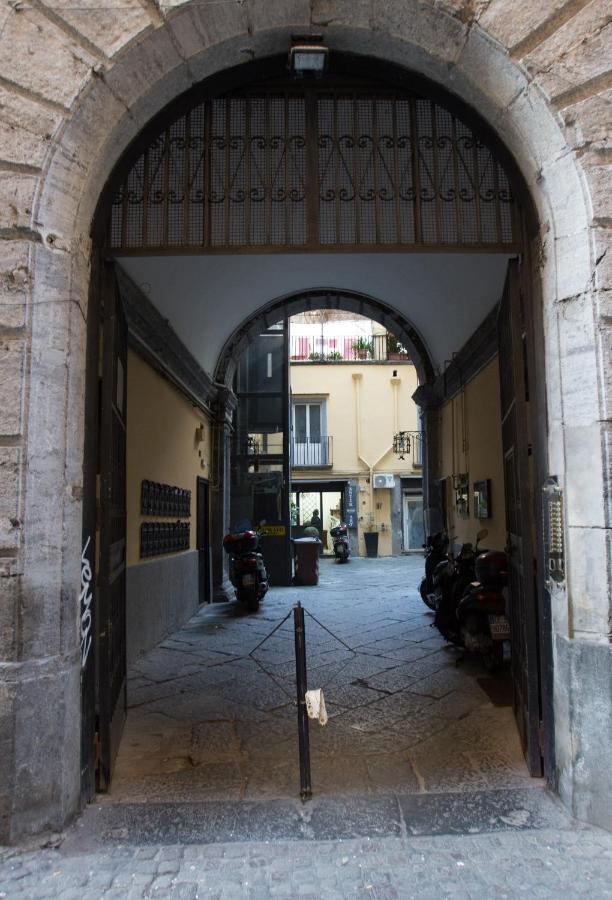 Bed and Breakfast La Via Dei Presepi Neapel Exterior foto
