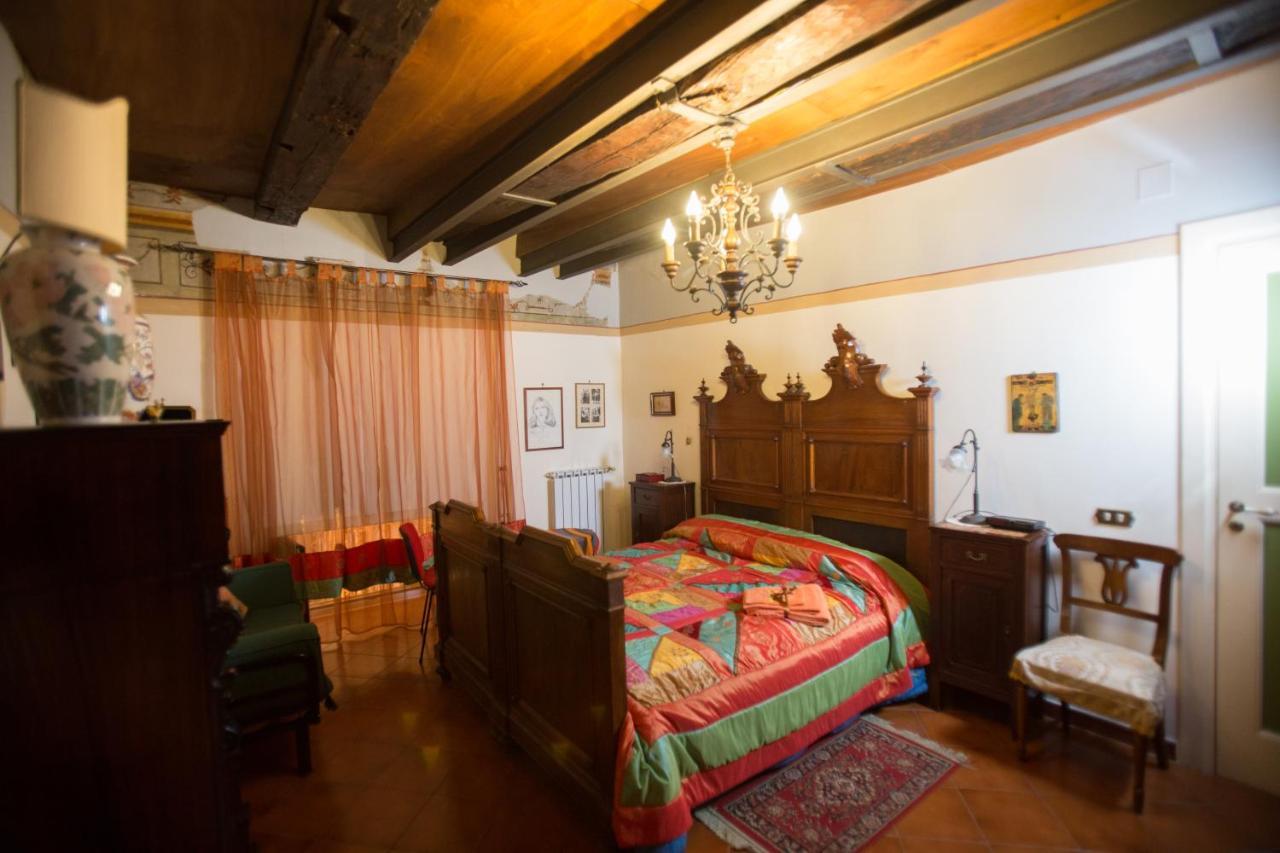 Bed and Breakfast La Via Dei Presepi Neapel Exterior foto